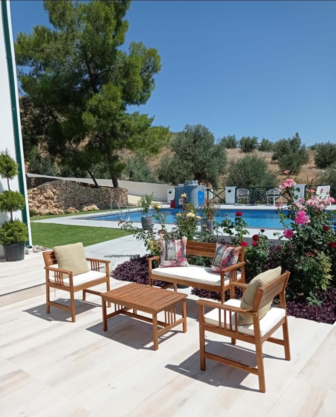 Dervise Mehmet Guest House Lefka  Exterior photo