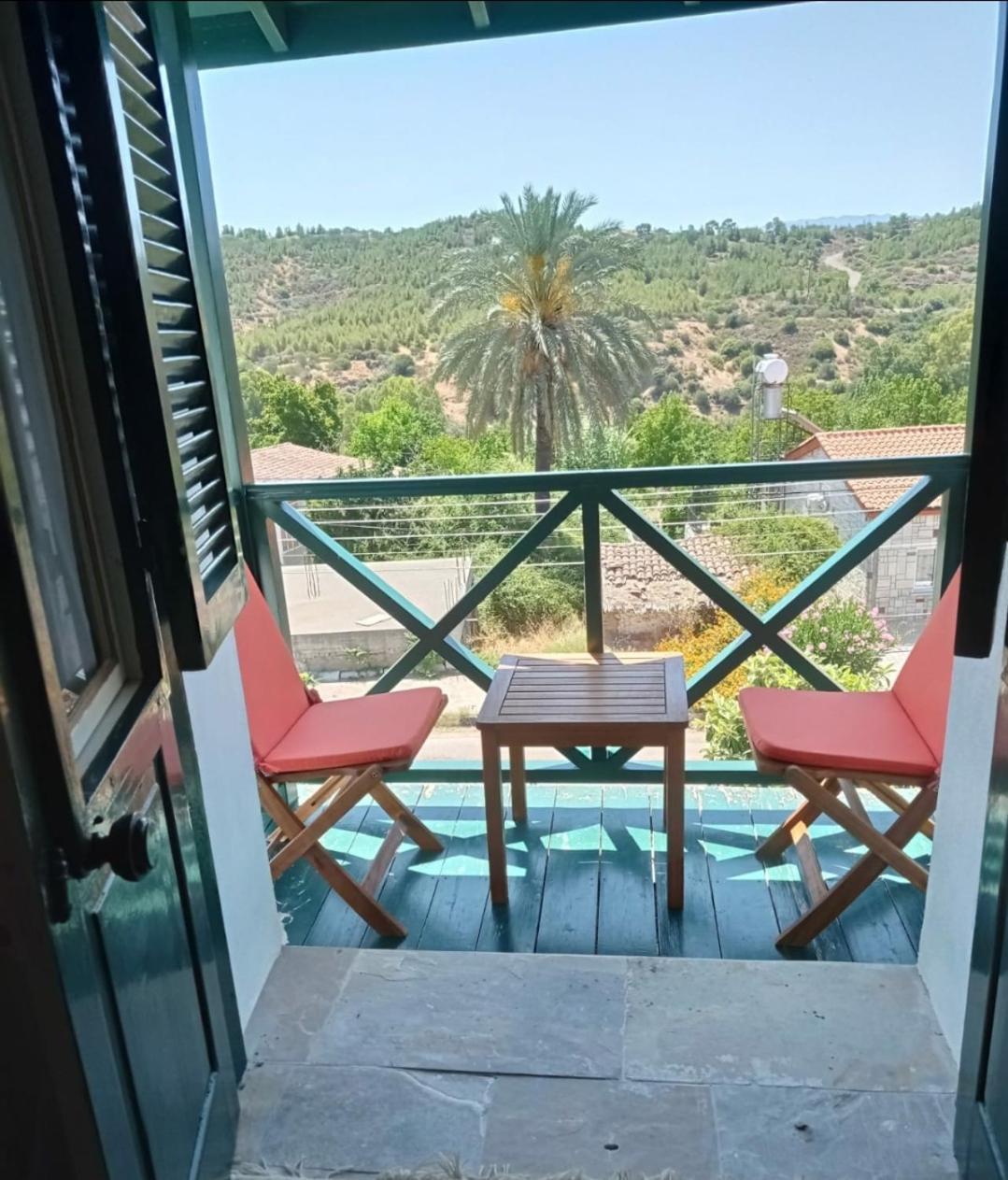 Dervise Mehmet Guest House Lefka  Exterior photo